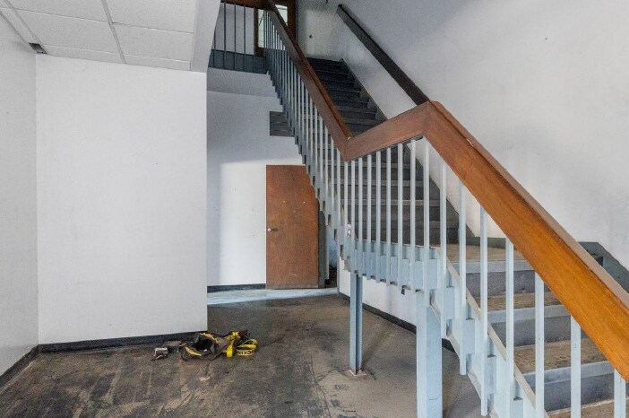 More Photos Of 2100 Advance Ave, Columbus Manufacturing For Lease