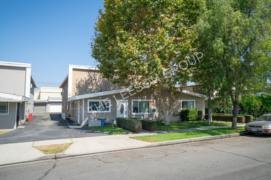 Primary Photo Of 2119 E Westport Dr, Anaheim Apartments For Sale