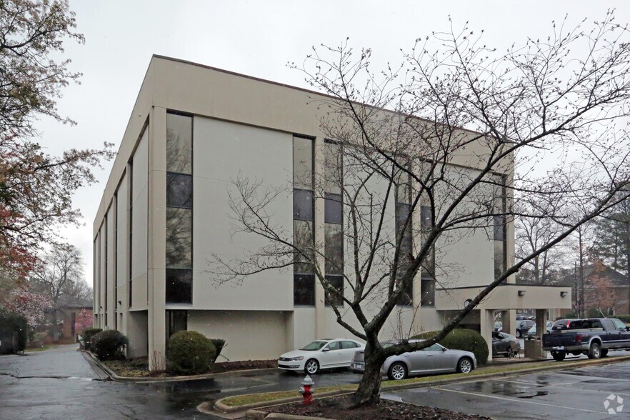 More Photos Of 1140 Kildaire Farm Rd, Cary Office For Lease