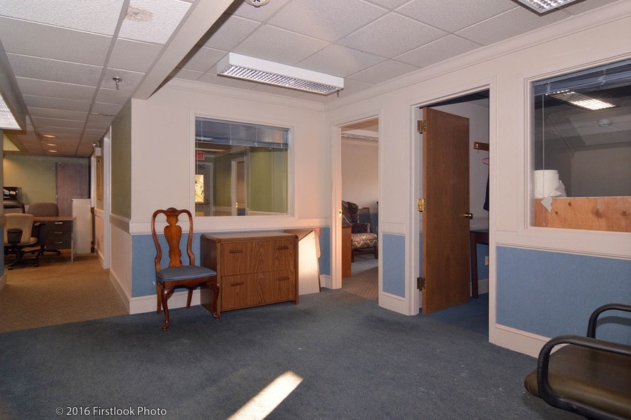 More Photos Of 213 Taunton Ave, Seekonk Hospitality For Sale