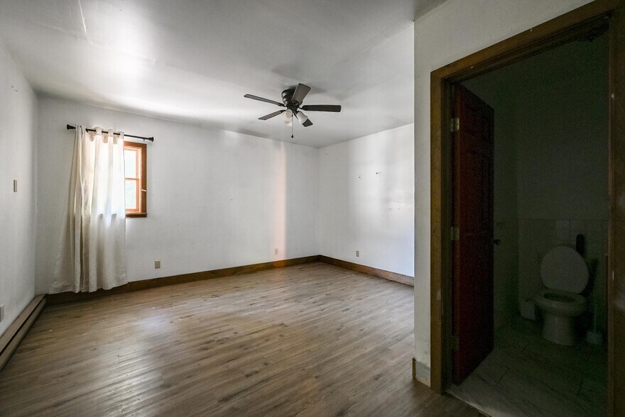 More Photos Of 329 Kent Rd, New Milford Apartments For Sale