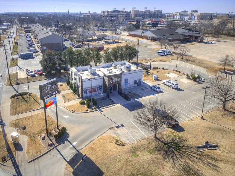 More Photos Of 1004 N Boomer Rd, Stillwater Restaurant For Sale