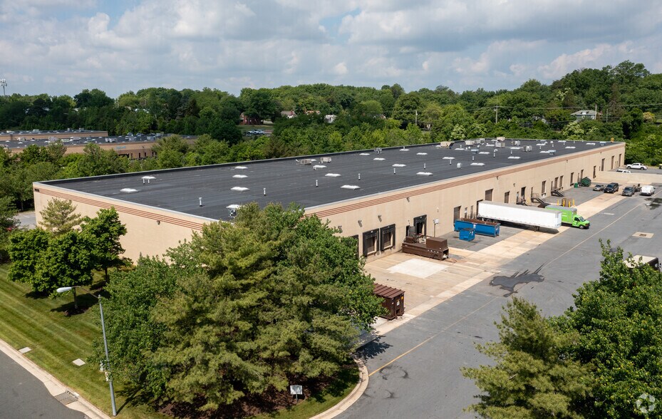 More Photos Of 9008 Yellow Brick Rd, Rosedale Flex For Lease