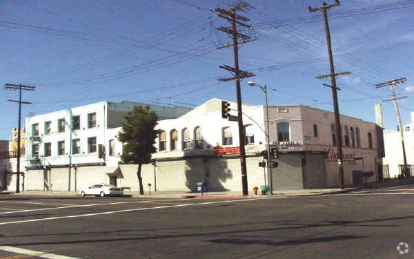 More Photos Of 1601-1611 Main St, Los Angeles Apartments For Sale