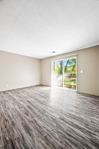 More Photos Of 2901-2979 W Cannes Dr, Peoria Apartments For Sale