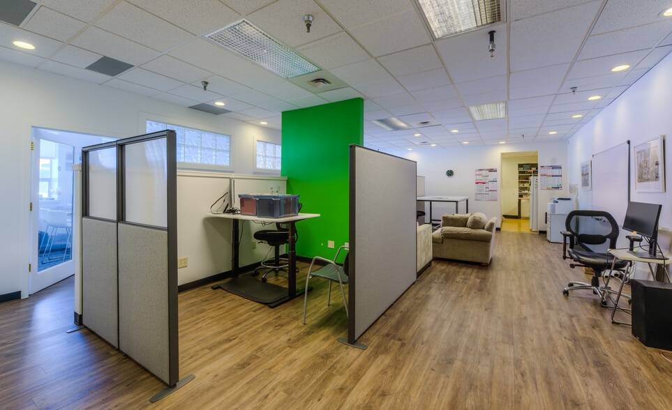 More Photos Of 1731 15th St, Boulder Office For Sale