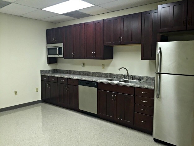 More Photos Of 9668 Madison Blvd, Madison Office For Lease