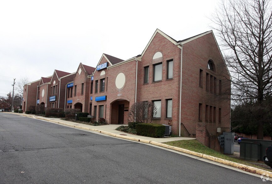 Primary Photo Of 9300-9306 Old Keene Mill Rd, Burke Loft Creative Space For Lease