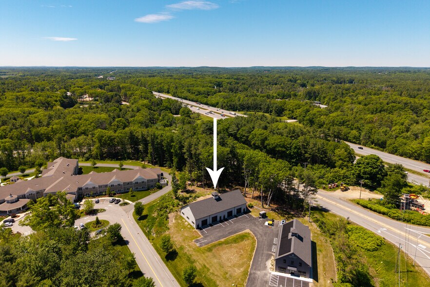 More Photos Of 300 Exeter Rd, Hampton Industrial For Lease