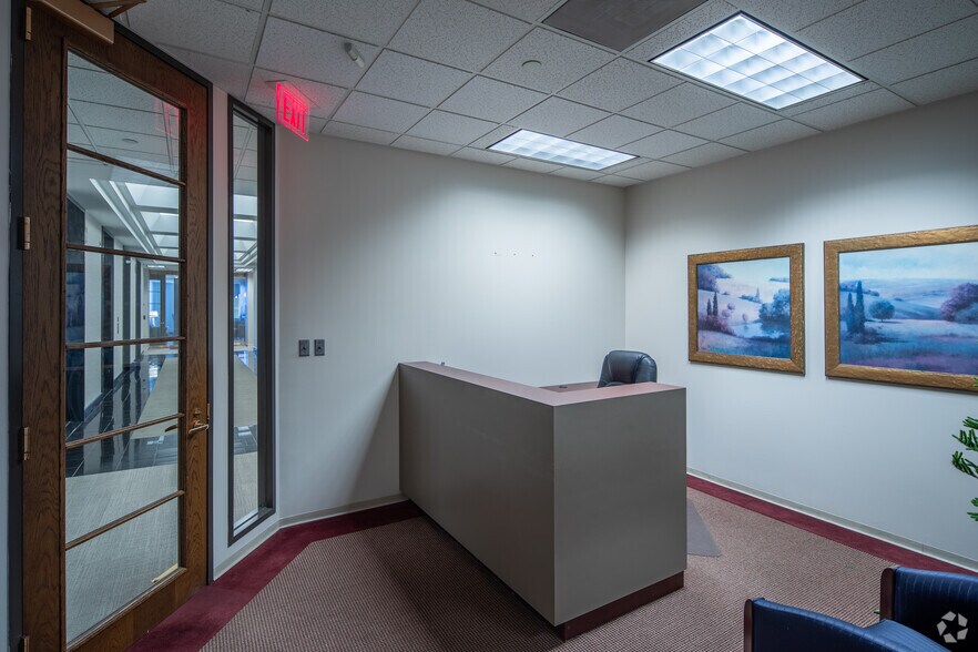 Photo of 20th Floor Ste 2050-2055