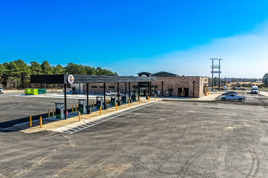 More Photos Of 24782 Interstate 20 W, Lindale General Retail For Lease