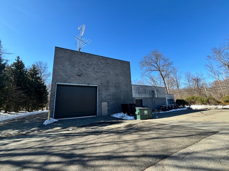 More Photos Of 14 Morris Ave, Mountain Lakes Flex For Sale