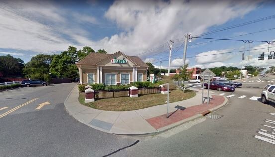 More Photos Of 2820 Middle Country Rd, Lake Grove Convenience Store For Sale