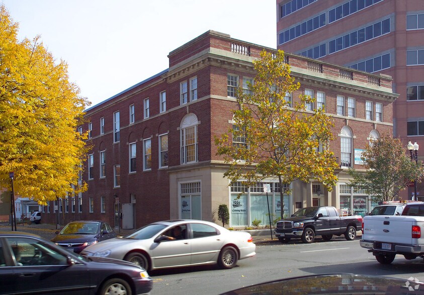 More Photos Of 1212 Hancock St, Quincy Office For Lease