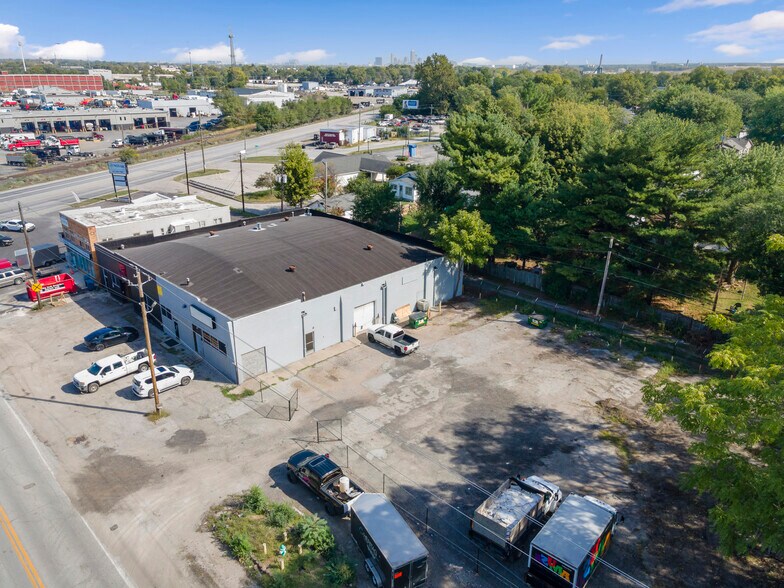 More Photos Of 3031 S Holt Rd, Indianapolis Warehouse For Sale