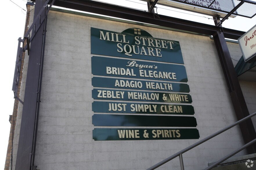 More Photos Of 105-111 W Fayette St, Uniontown Unknown For Lease