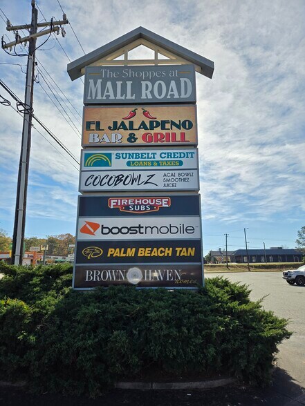 More Photos Of 3321 N Main St, Anderson Storefront Retail Office For Lease