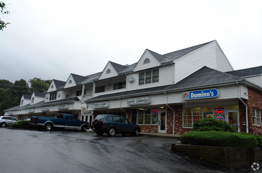 More Photos Of 2131 Defense Hwy, Crofton Unknown For Lease