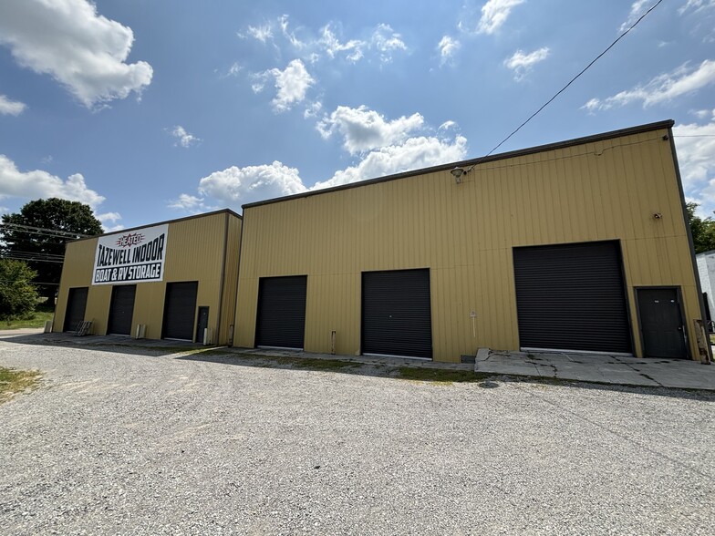 Primary Photo Of 300 Hwy 25e S, Tazewell Manufacturing For Sale