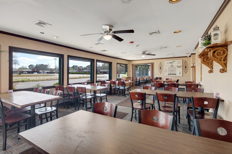 More Photos Of 1226 Main St, Southaven Restaurant For Sale
