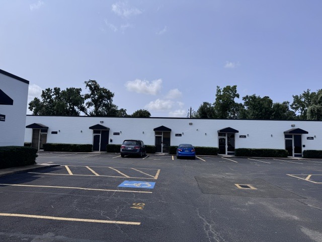 More Photos Of 3511 Pinemont Dr, Houston Unknown For Lease