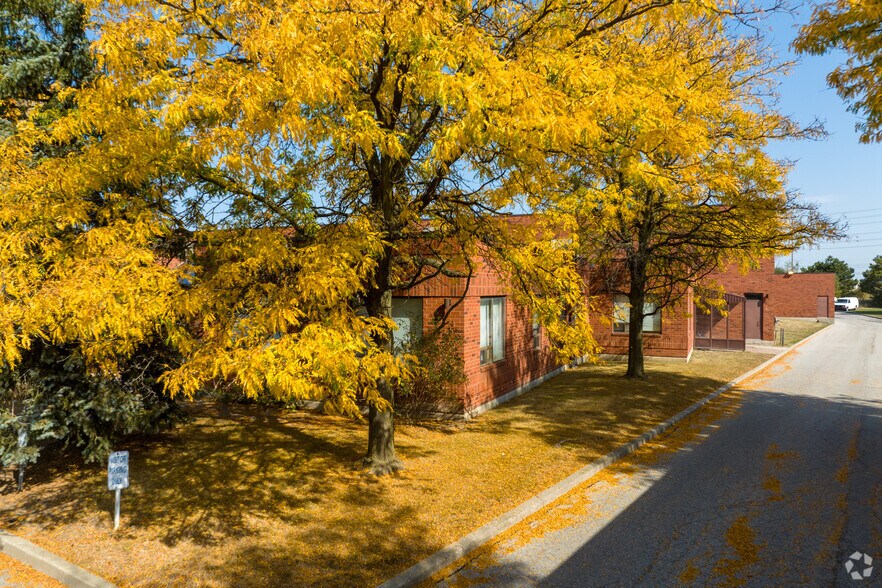 More Photos Of 267 North Rivermede, Concord Distribution For Lease