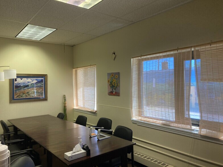 More Photos Of 550 Forest Ave, Portland Office For Lease