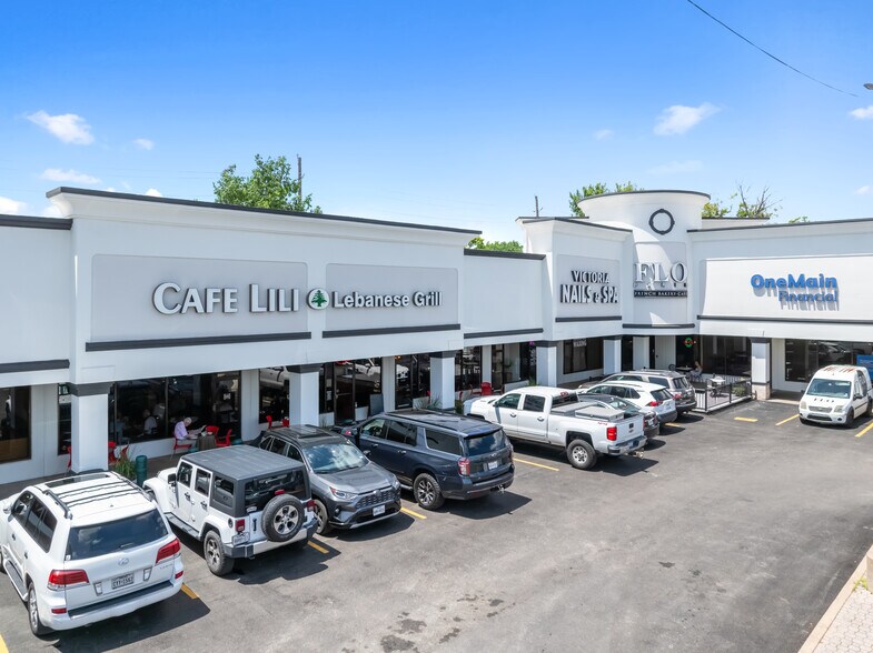 More Photos Of 5757 Westheimer Rd, Houston Unknown For Lease