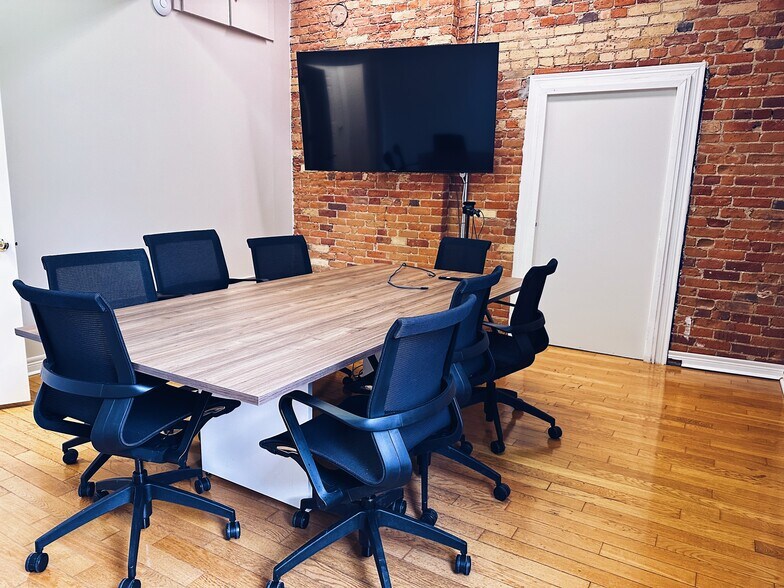 More Photos Of 42 Colborne St, Toronto Office For Lease