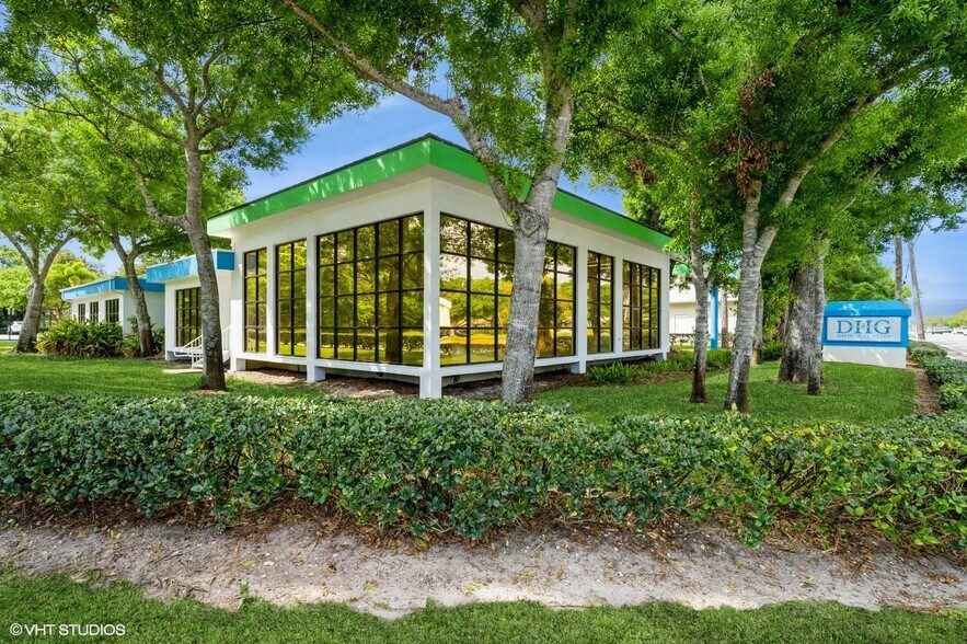 More Photos Of 3333 20th St, Vero Beach Medical For Sale