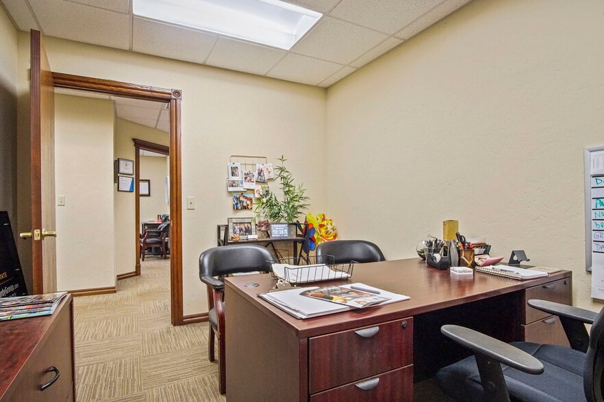 More Photos Of 1006 24th Ave NW, Norman Office For Sale