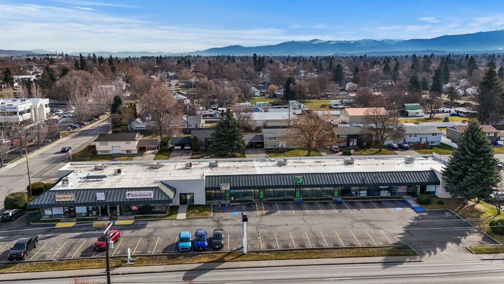 More Photos Of 1300-1312 N Mullan Rd, Spokane Valley Freestanding For Sale