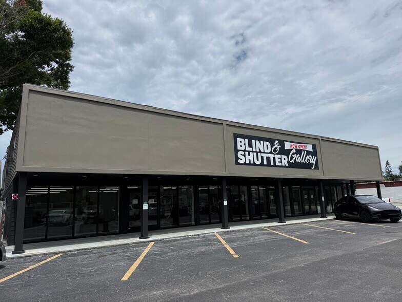 Primary Photo Of 1900 16th St N, Saint Petersburg Freestanding For Lease