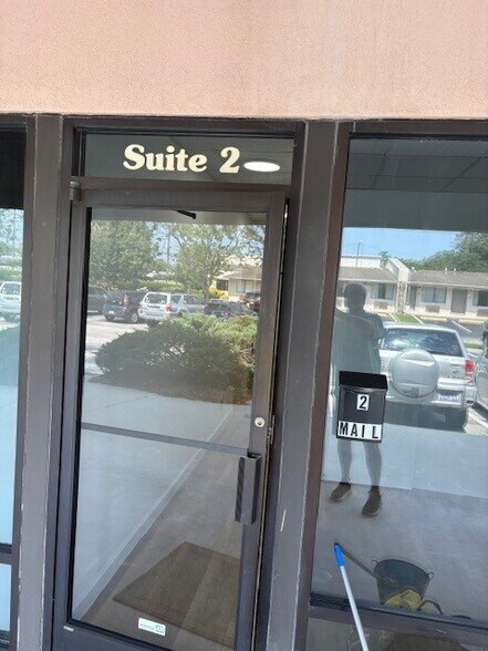 More Photos Of 3825 Market St, Wilmington General Retail For Lease