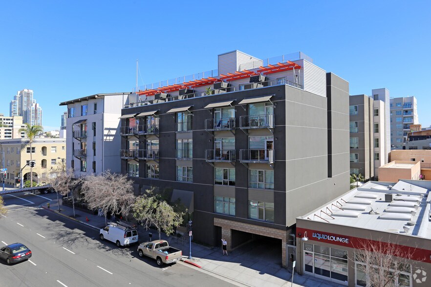 More Photos Of 707-777 G St, San Diego Apartments For Lease