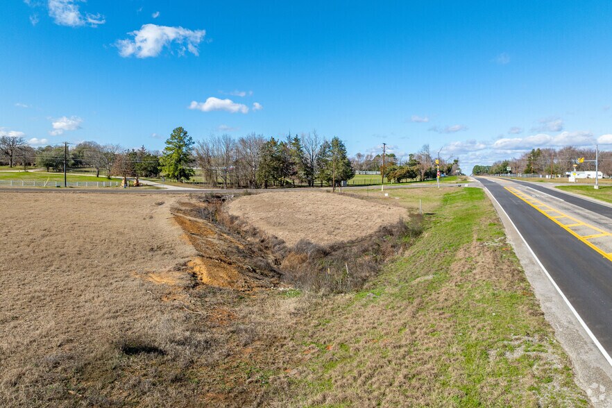 More Photos Of 16097 Big Eddy Rd, Flint Land For Sale