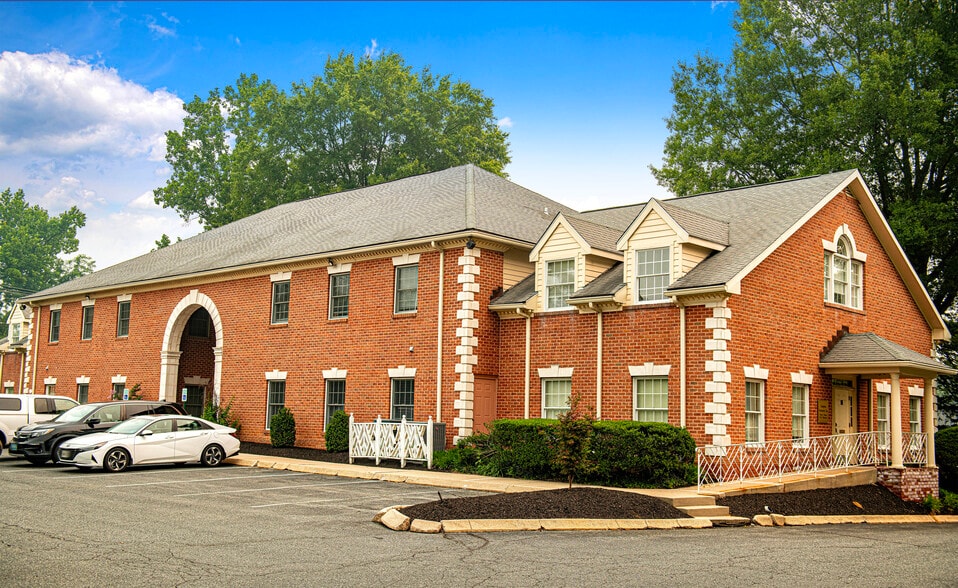 More Photos Of 900 S Main St, Bel Air Office For Sale