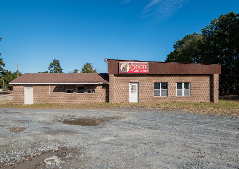 Primary Photo Of 3833 US-220, Jackson Springs General Retail For Sale