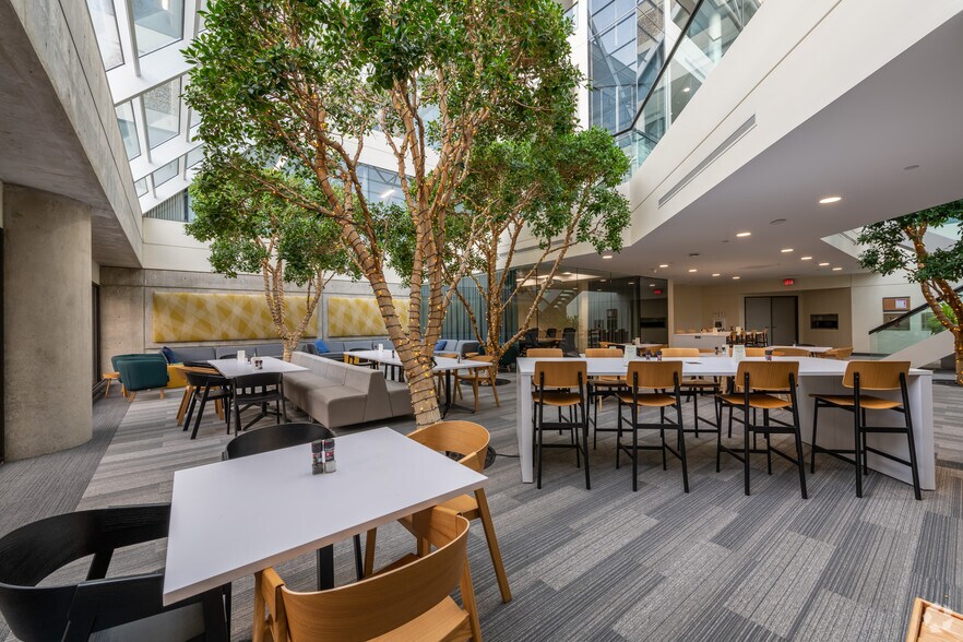 More Photos Of 55 Old Bedford Rd, Lincoln Office For Lease