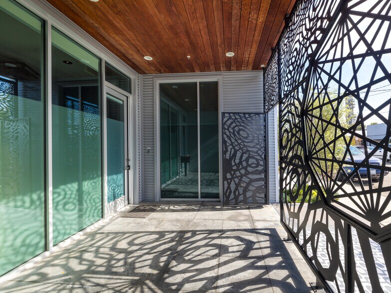 More Photos Of 130 Penn St, El Segundo Loft Creative Space For Sale