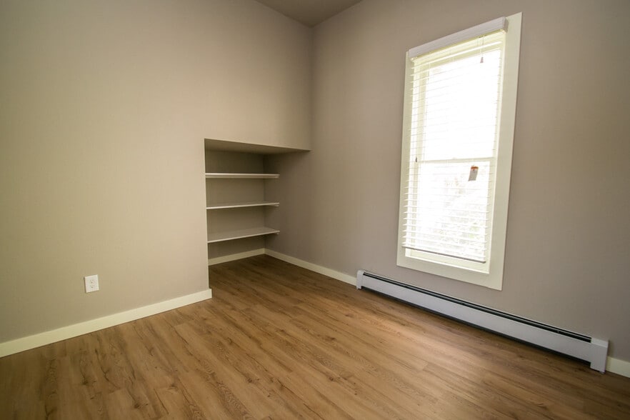 More Photos Of 1806 17th St, Boulder Apartments For Sale