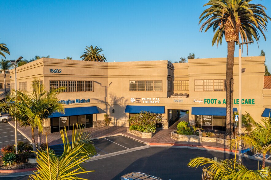 Primary Photo Of 18682 Beach Blvd, Huntington Beach Medical For Lease