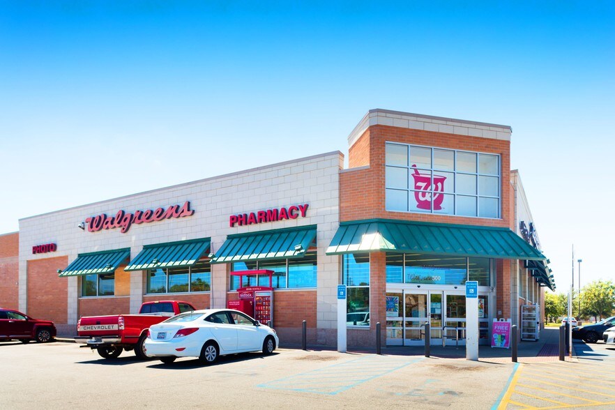Primary Photo Of 300 N Slappey Blvd, Albany Drugstore For Lease