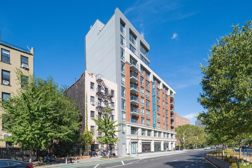 More Photos Of 350 E Houston St, New York Apartments For Lease