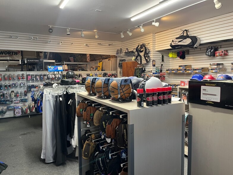 More Photos Of 749 E Ettwein St, Bethlehem Flex For Sale