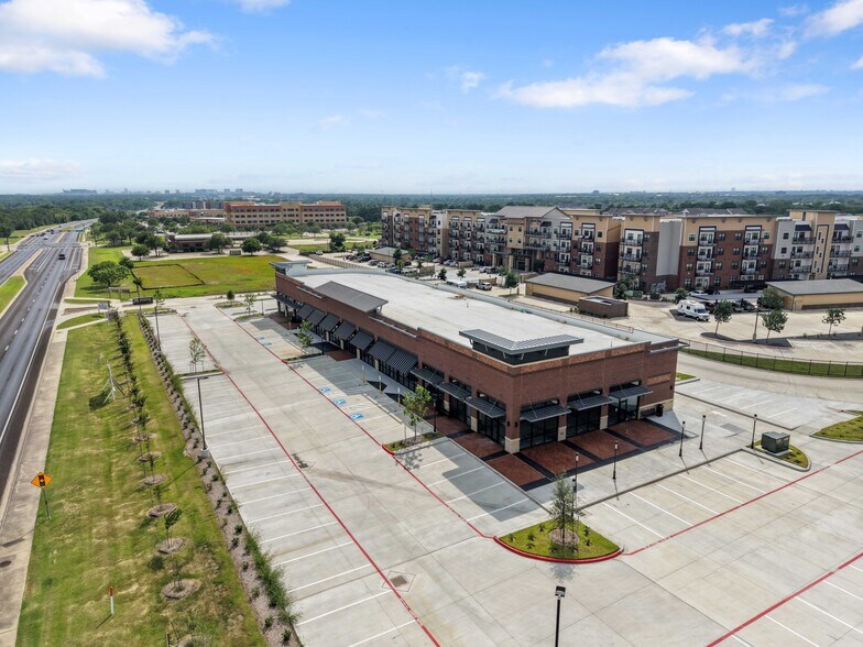 More Photos Of 3339-3349 University Drive, Bryan General Retail For Lease