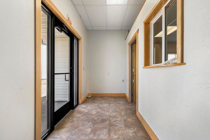 More Photos Of 4074 N 2000 E, Filer Warehouse For Sale