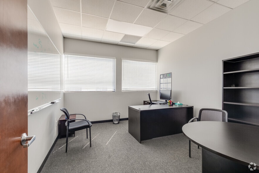 More Photos Of 14025 West Rd, Houston Office For Sale