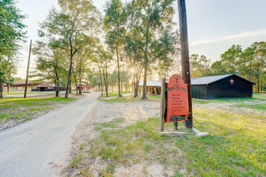 More Photos Of 19323 Belleau Wood Dr, Humble Flex For Sale