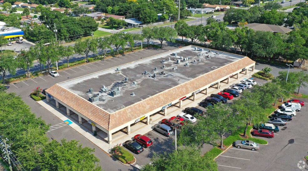 More Photos Of 1301-1387 E Vine St, Kissimmee Unknown For Lease